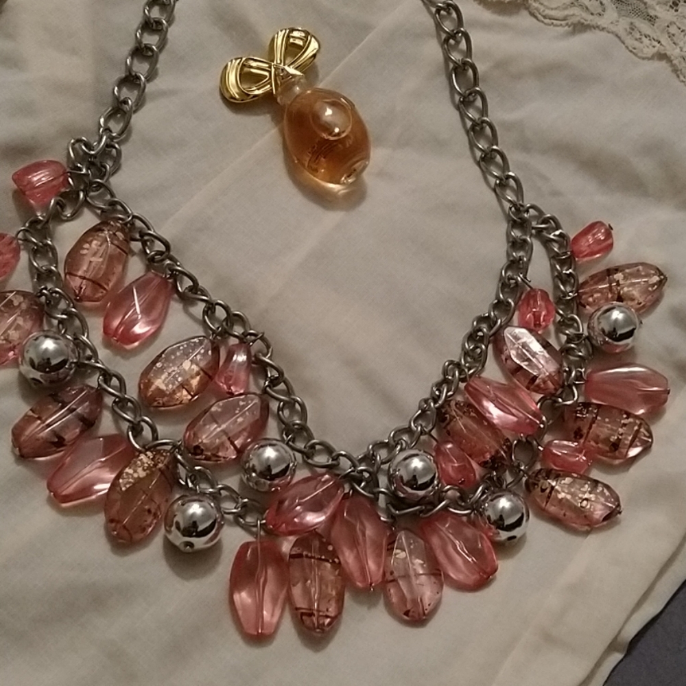 📿Statement Necklace - Picture 3 of 3